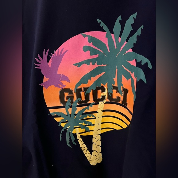 Gucci palm tree T-shirt (Size: S) Like New condition - Picture 6 of 6